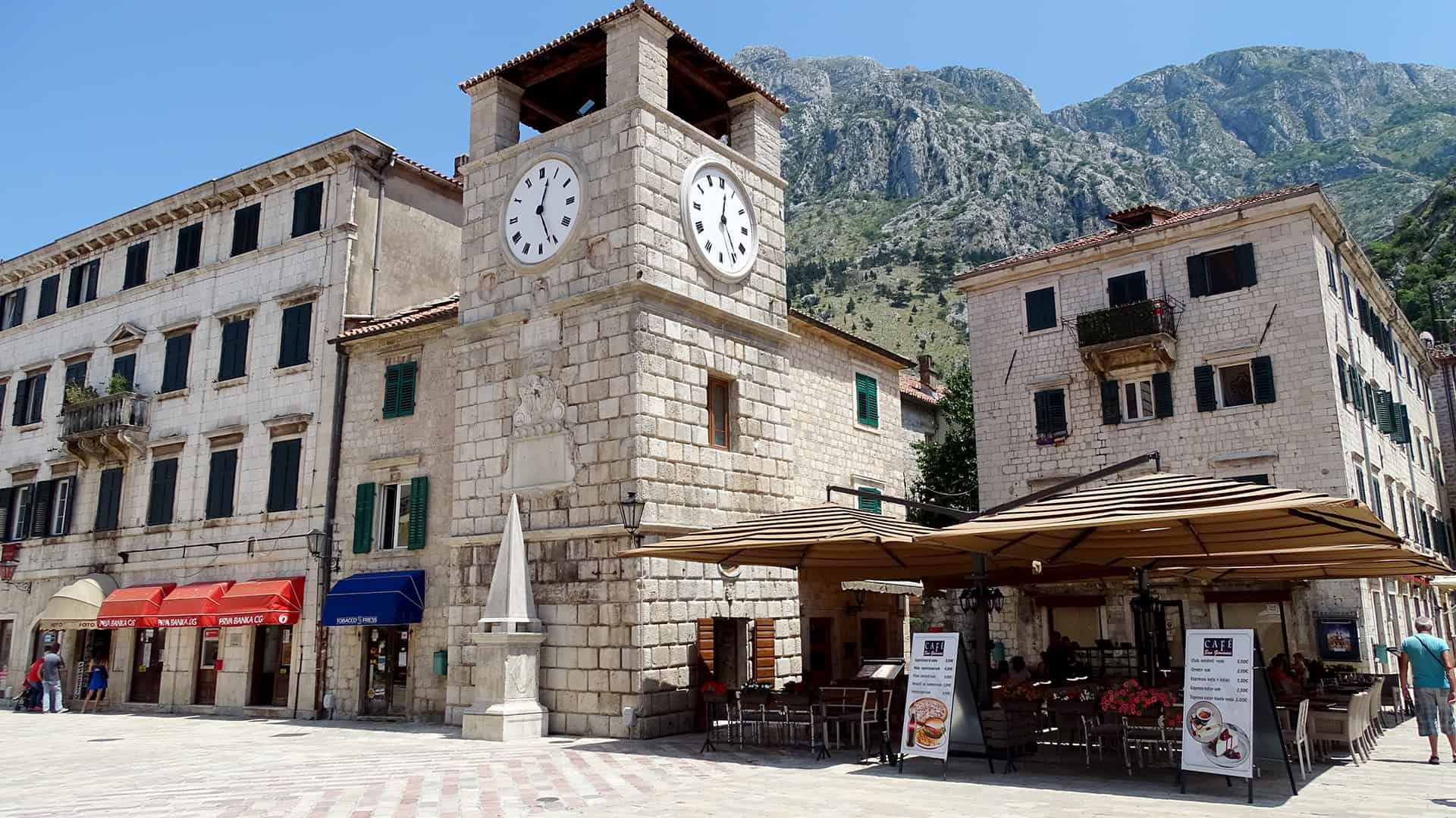 Apartment-Building-in-Kotor-Old-Town-1