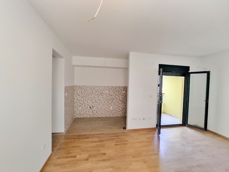 Apartment For Sale Dobrota (5)
