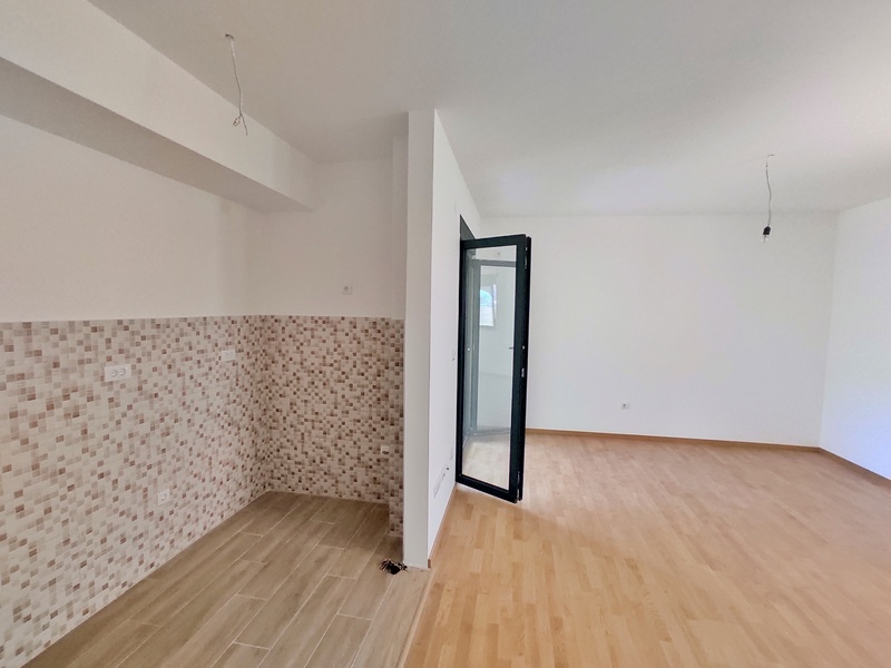 Apartment For Sale Dobrota (6)