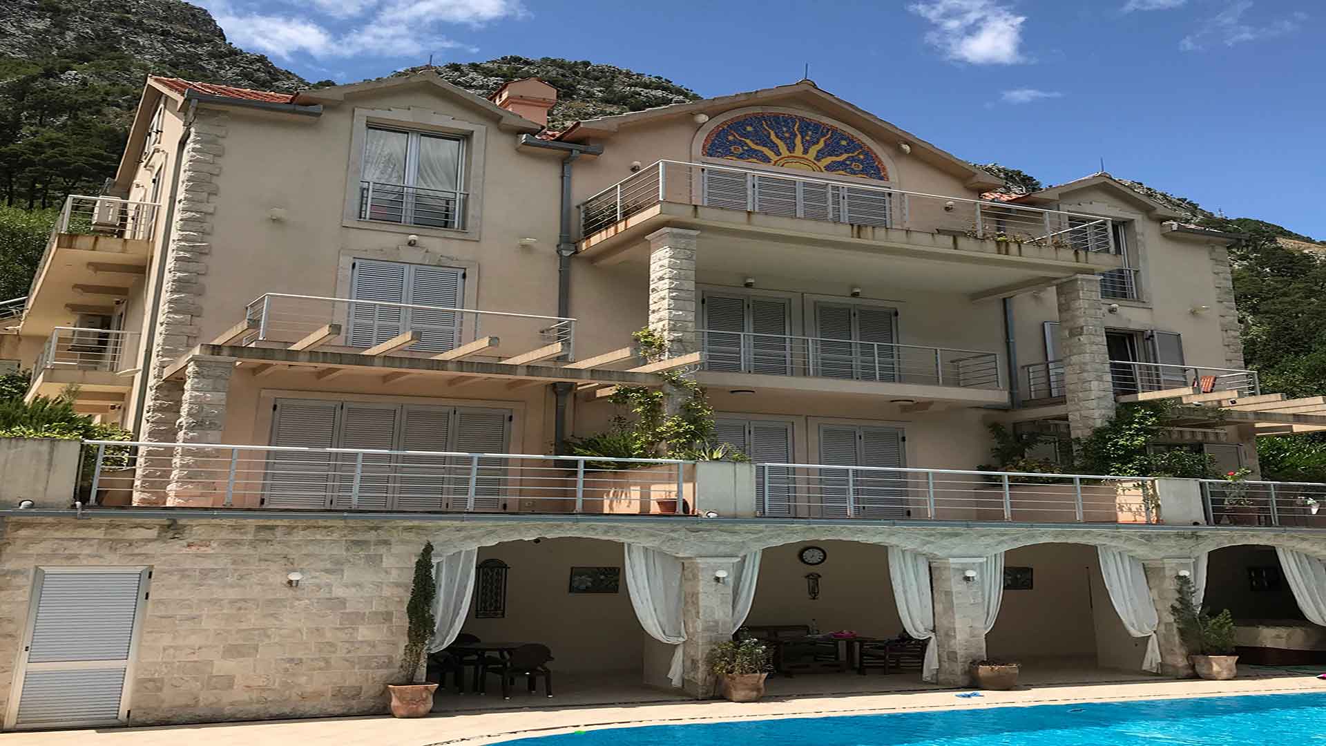 Apartment-for-sale-Muo-Kotor-1