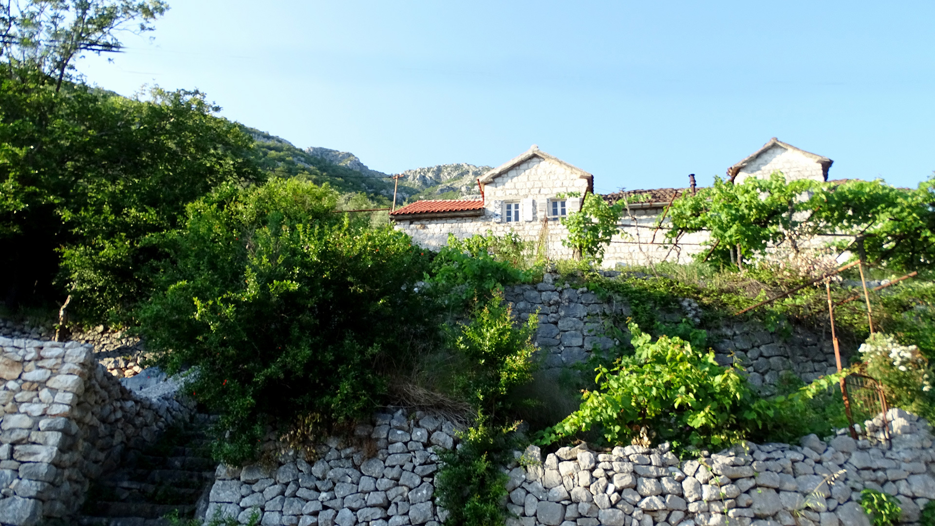 Kotor-Bay-Stone-House-Project-18