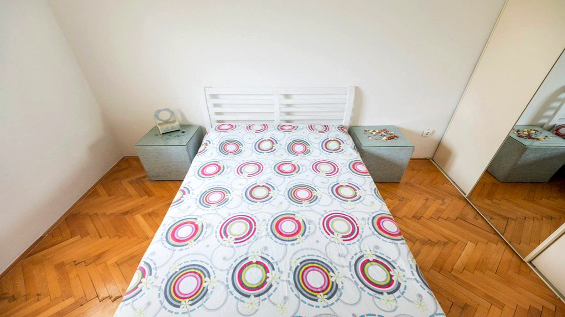 Modern-2-Bedroom-Apartment-in-Dobrota-Kotor-4