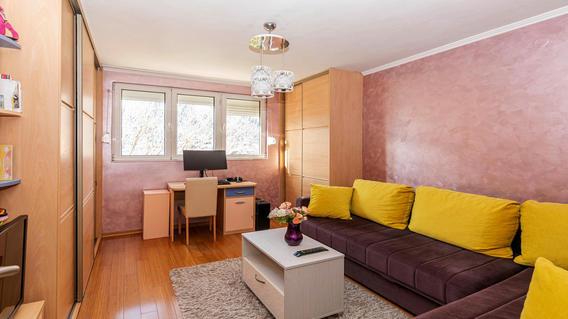 Renovated-Dobrota-Apartment-for-Sale-6