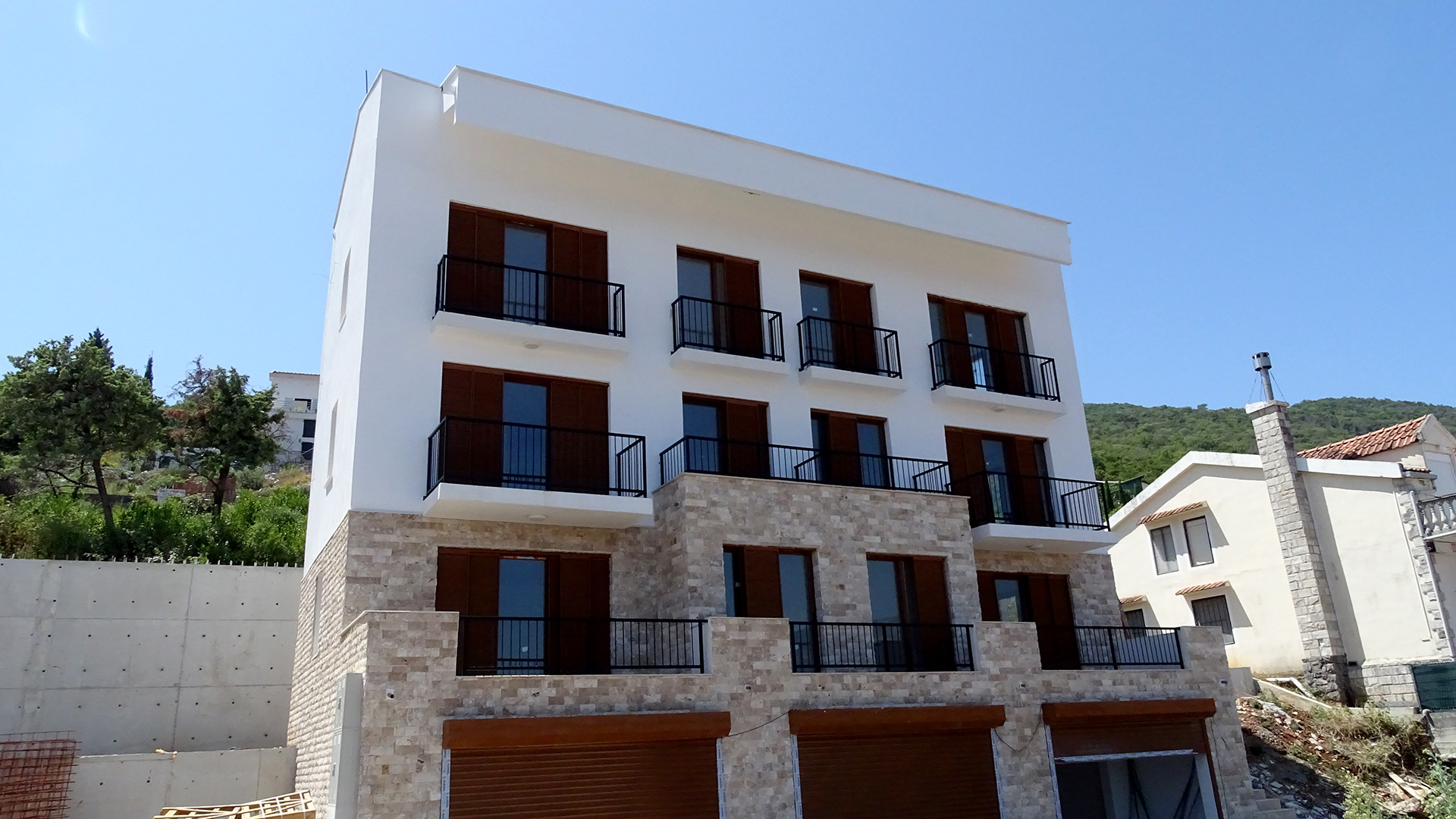 Sea-View-Apartments-for-Sale-in-Krasici-1