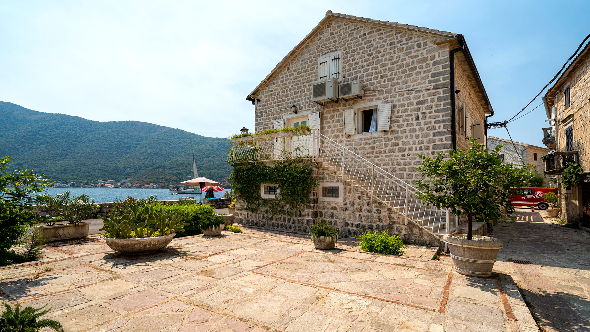 Waterfront-Stone-House-for-Sale-in-Perast-63