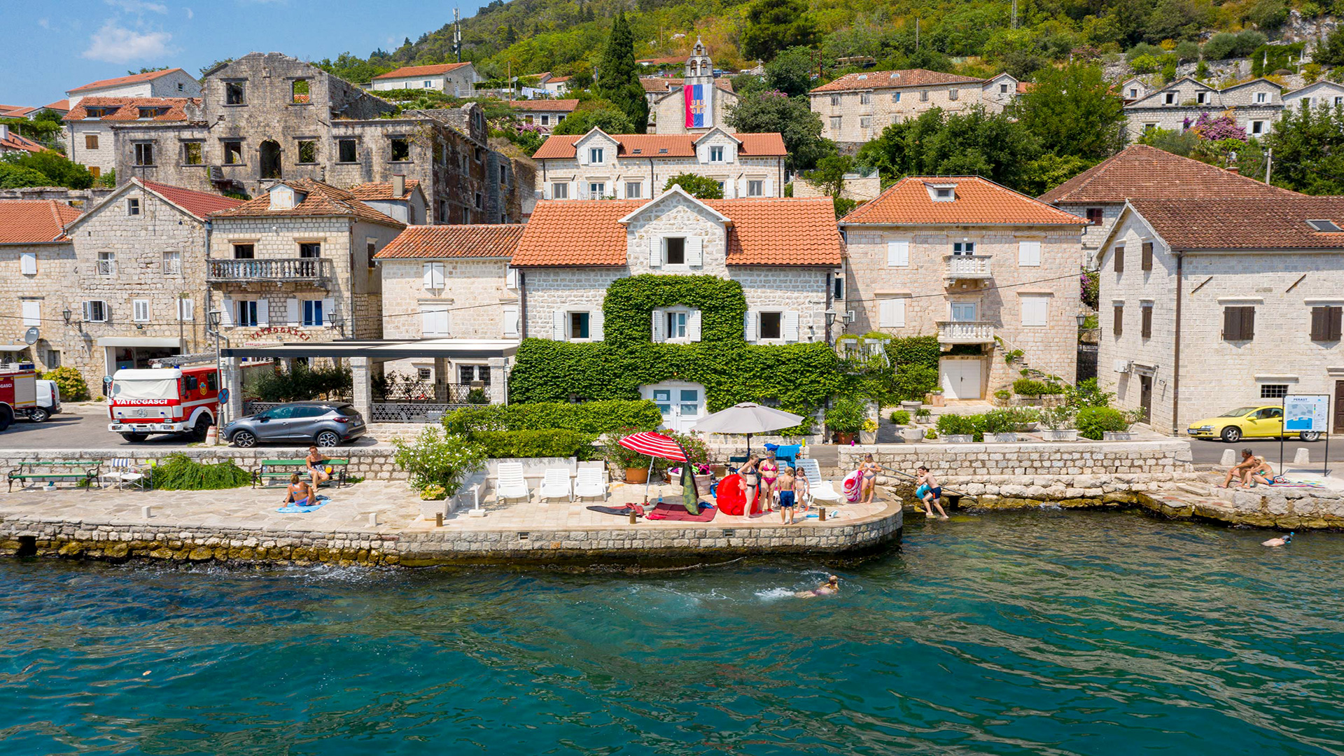 Waterfront-Stone-House-for-Sale-in-Perast-92