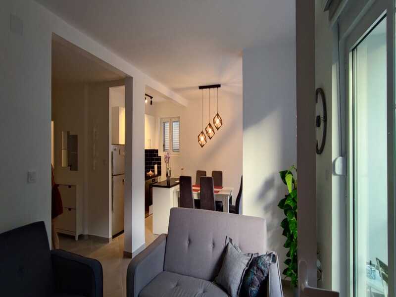 Waterfront 3-bedroom Apartment for Sale in Dobrota (29)