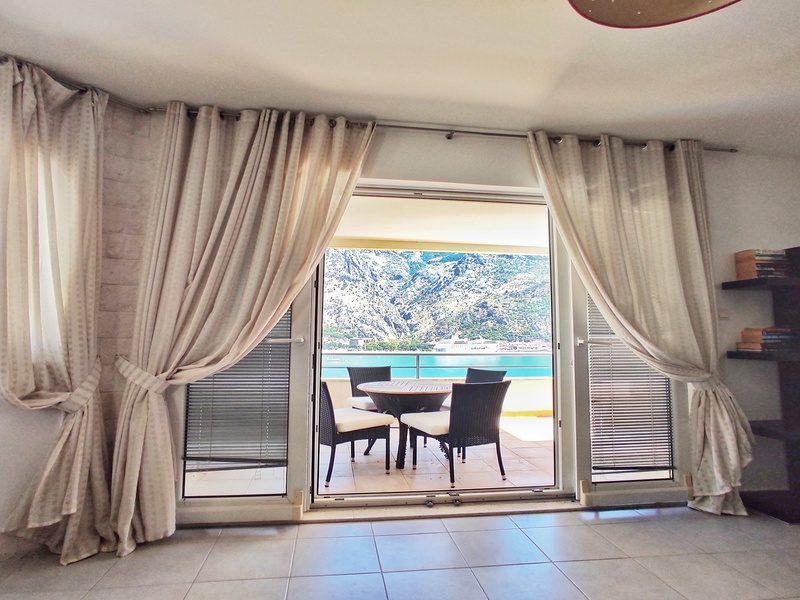 Apartment With Sea View In Kotor Bay (1)