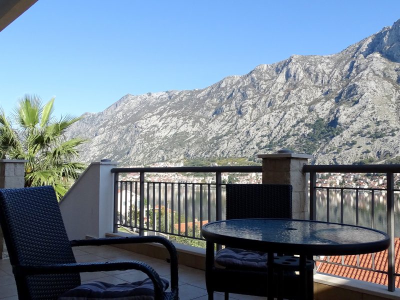 Apartment with Sea View in Kotor Bay