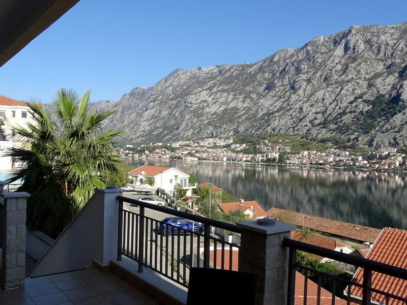 Apartment with Sea View in Kotor Bay