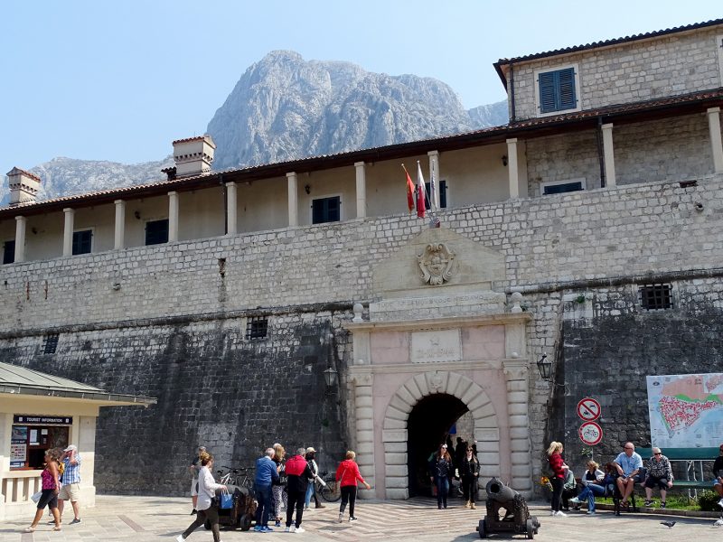 House-for-Reconstruction-in-Kotor-Old-Town-4-1
