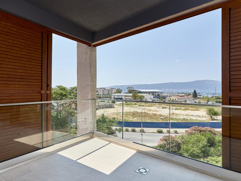 Luxury-Apartments-Near-Porto-Montenegro-8