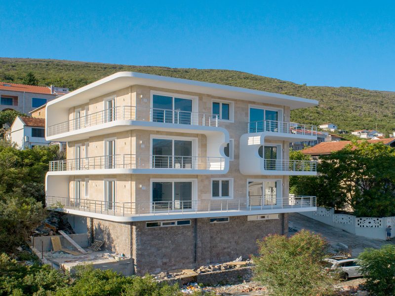 Luxury-Sea-View-Apartments-in-Krasici-9