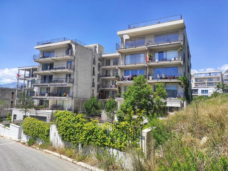 New Two Bedroom Apartment For Sale In Dobrota (16)