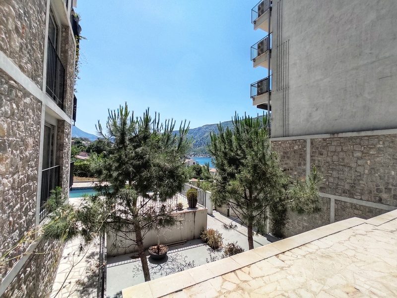 New Two Bedroom Apartment For Sale In Dobrota (7)