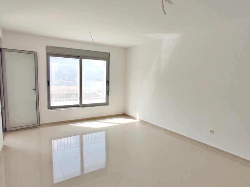 One Bedroom Apartment For Sale In Dobrota (13)