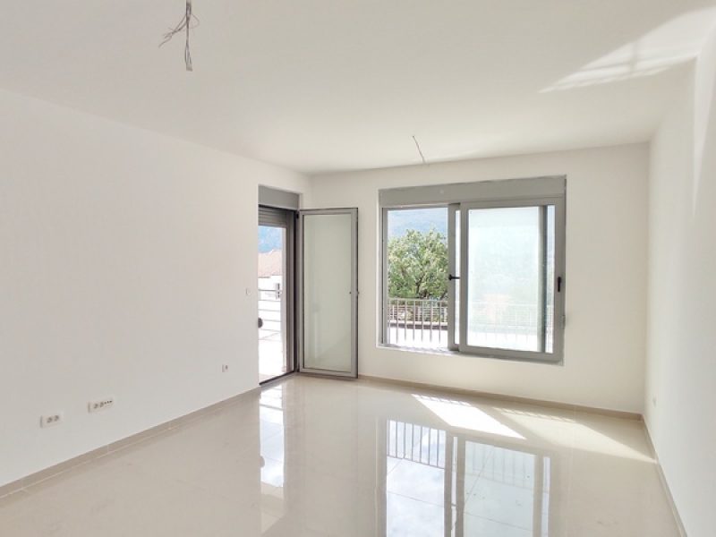 One Bedroom Apartment For Sale In Dobrota (6)