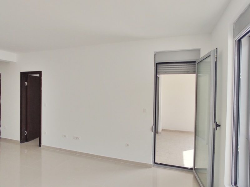 One Bedroom Apartment For Sale In Dobrota (8)