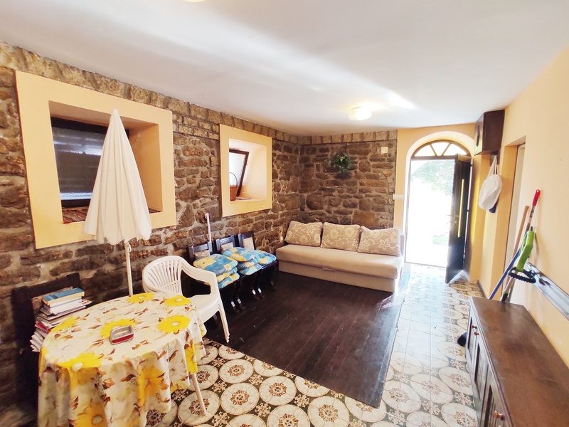 One Bedroom Apartment With Garden In Herceg Novi (8)