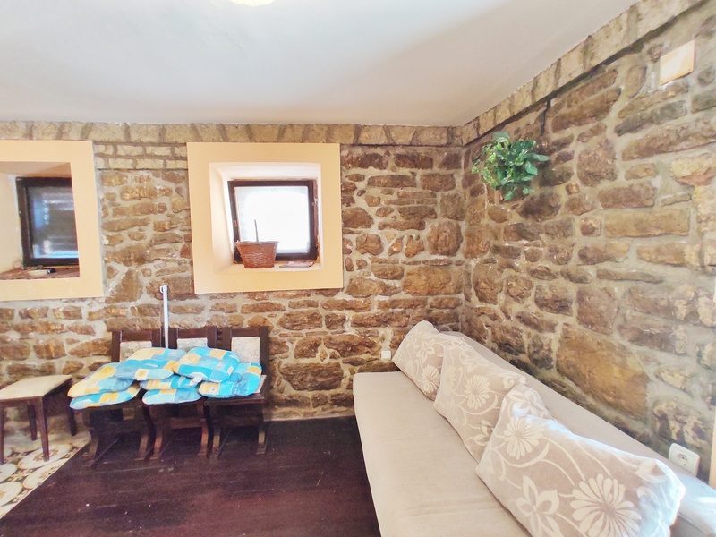 One Bedroom Apartment With Garden In Herceg Novi (9)