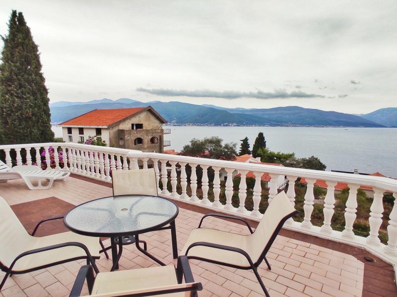 Spacious Sea View House For Sale In Krasici