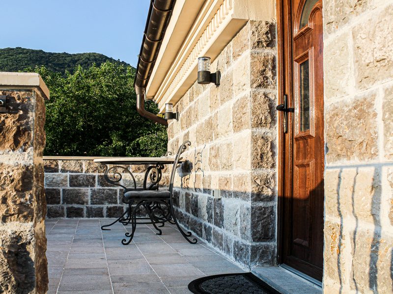 Stone-House-in-Tivat-Centre_18