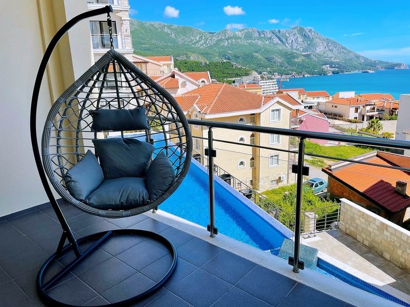 Two Bedroom Apartment For Sale In Becici (26)