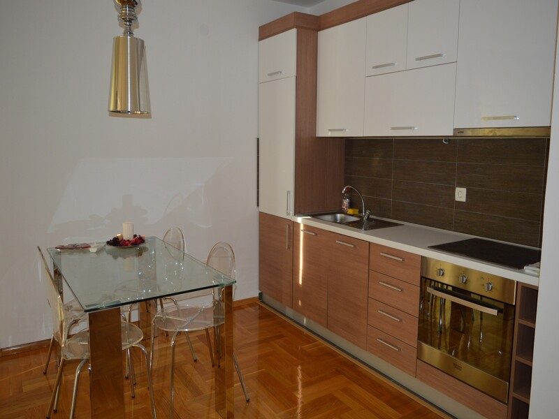 Two Bedroom Apartment in Petrovac For Sale (4)