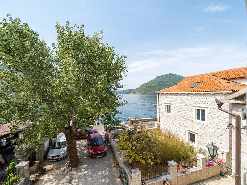 Waterfront-House-for-Sale-in-Perast-45