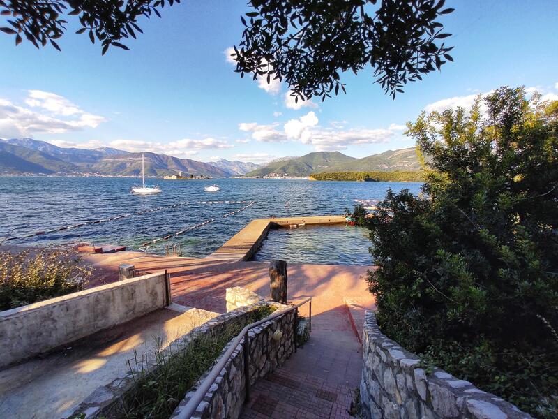 Waterfront Apartment For Sale In Tivat (18)