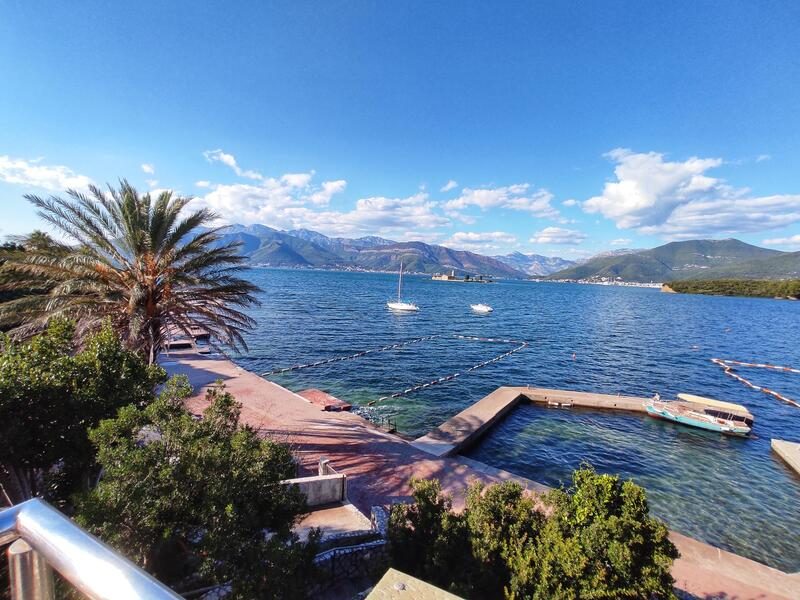 Waterfront Apartment For Sale In Tivat (4)