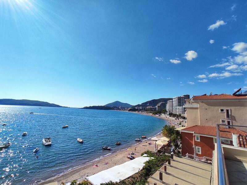 Waterfront Penthouse For Sale In Rafailovici (2)